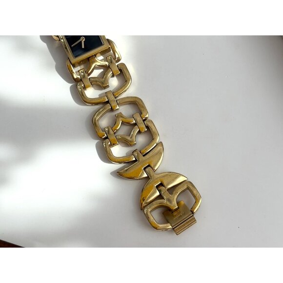 BCBG Maxzaria BG8217-R351-09 Gold T Ladies Vintage Wristwatch - 19mm - WORKS! - Picture 4 of 15